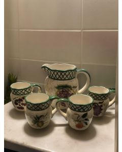 Pitcher w/4 Cups